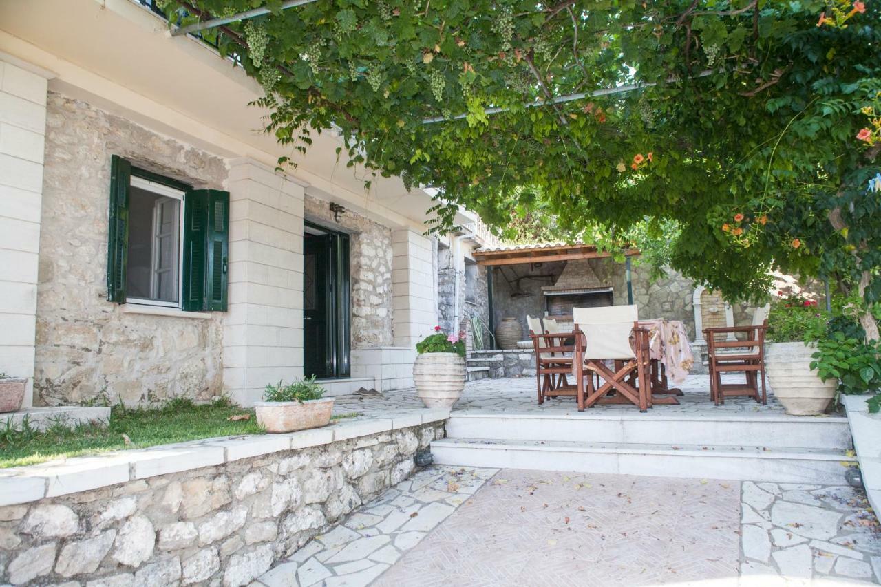 Villa Ilias Pinakokhorion Buitenkant foto