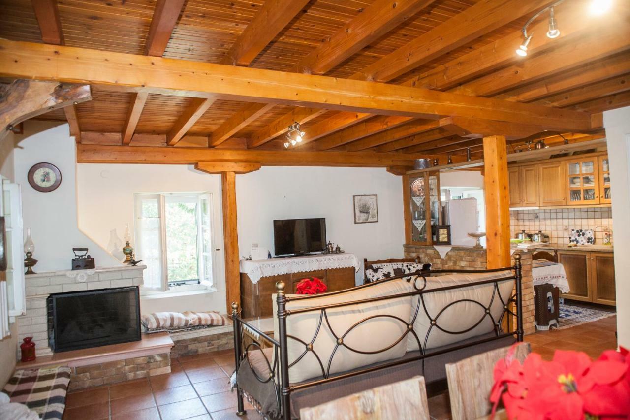 Villa Ilias Pinakokhorion Buitenkant foto