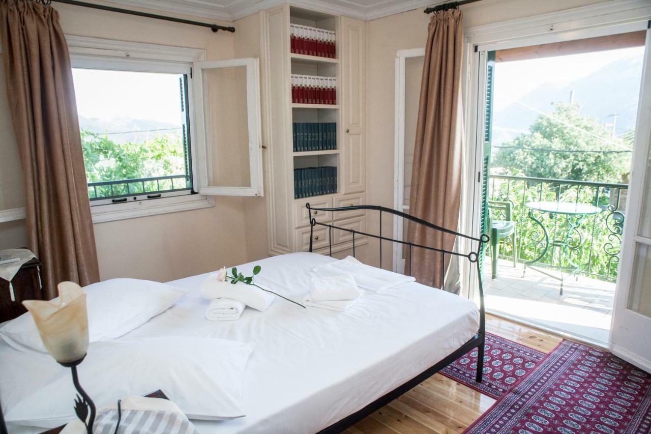 Villa Ilias Pinakokhorion Buitenkant foto